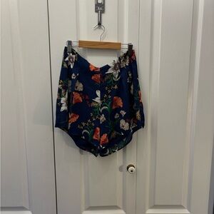 Floral Women's Shorts - Blue